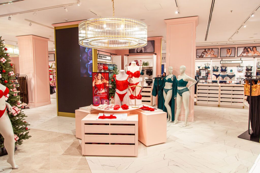 Hollister - Image 3