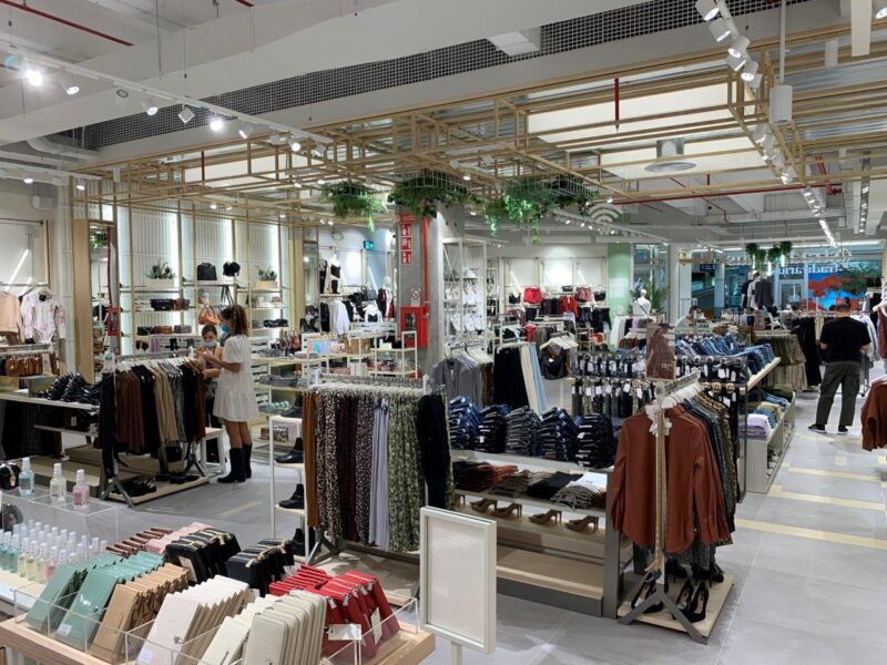 Stradivarius - immagine 6