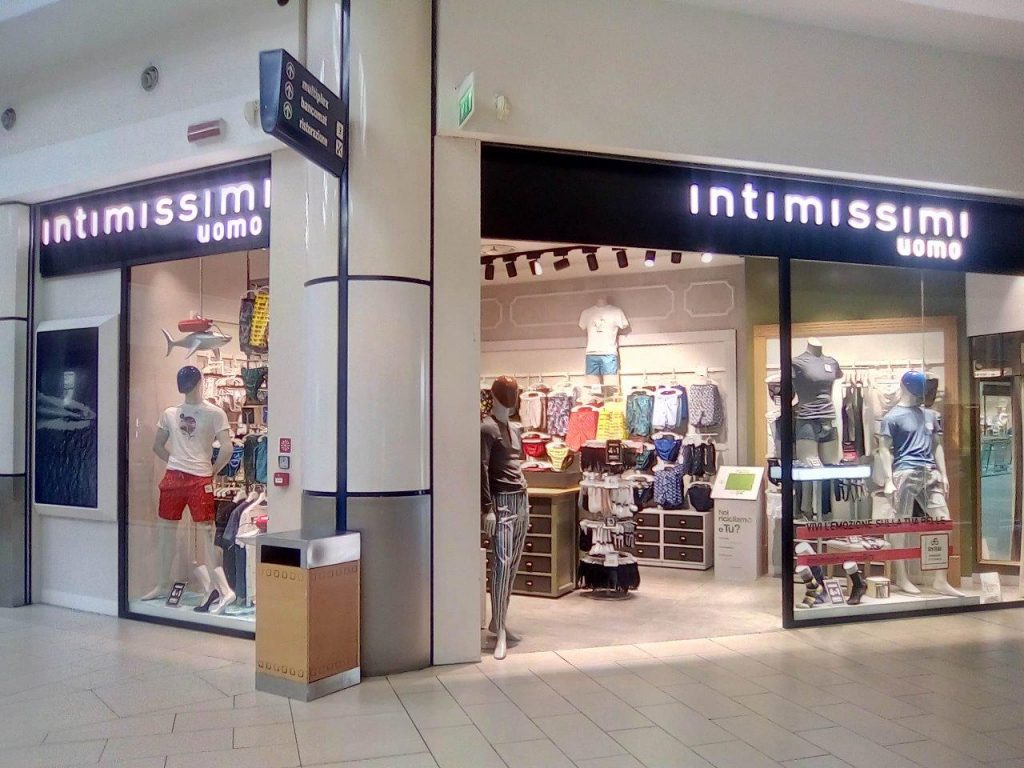 Centro Commerciale Le Befane Via Caduti Di Nassiriya Rimini Rn