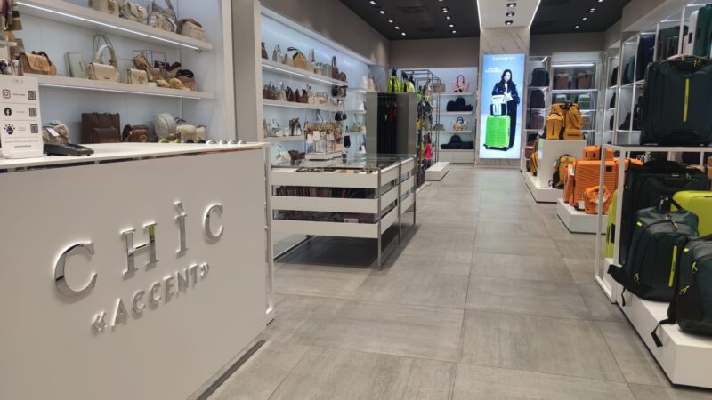 Chic Accent- Samsonite Group - Image 2