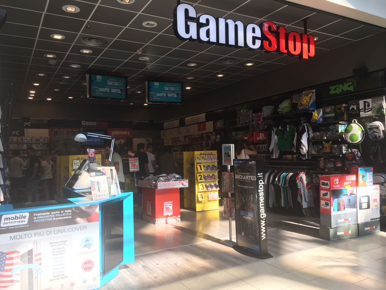 Le Befane Centro Commerciale Via Caduti Di Nassiriya Rimini Rn